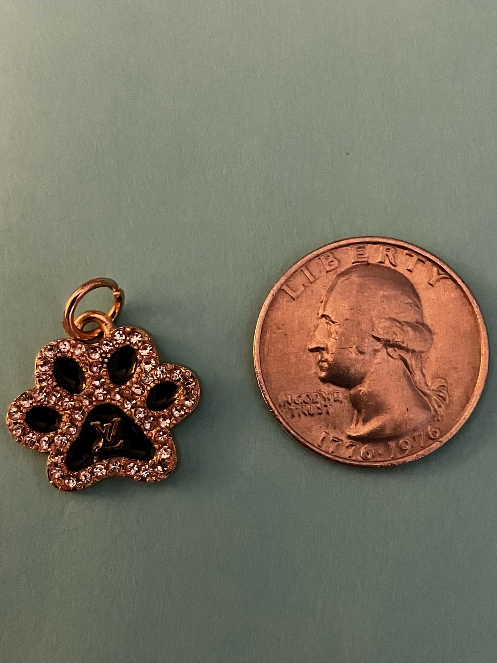 Louis Vuitton stamped Black and Gold tone Paw Print Charm with Crystals - Picture 4 of 4